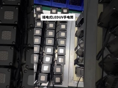 Hitam 395nm LED UV senter pendingin udara Tidak ada pelepasan VOC OEM